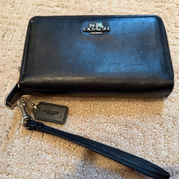 Vintage Coach Bag and Clutch - Picture 7 of 9